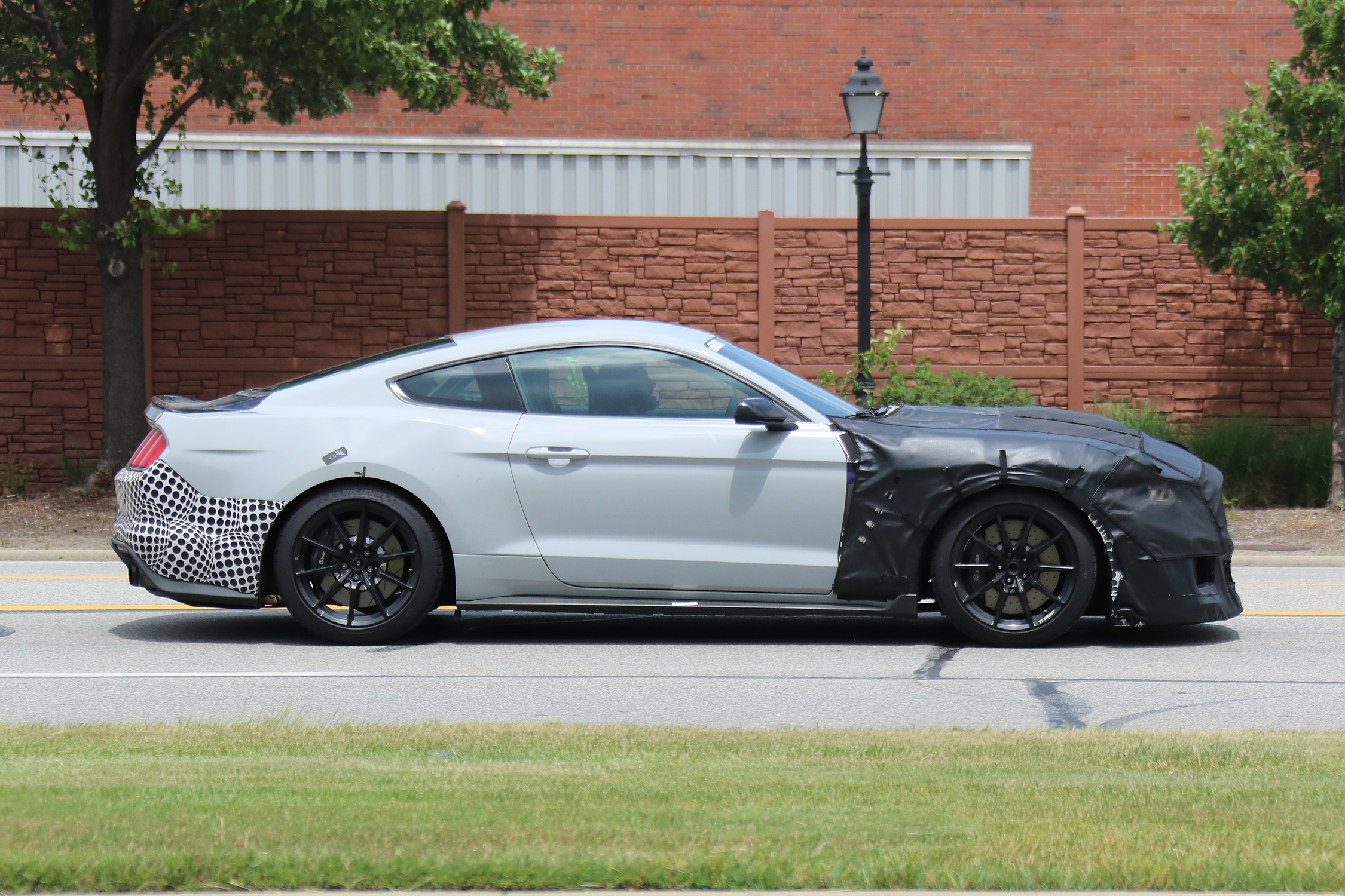  Ford Mustang GT500 Segredo    