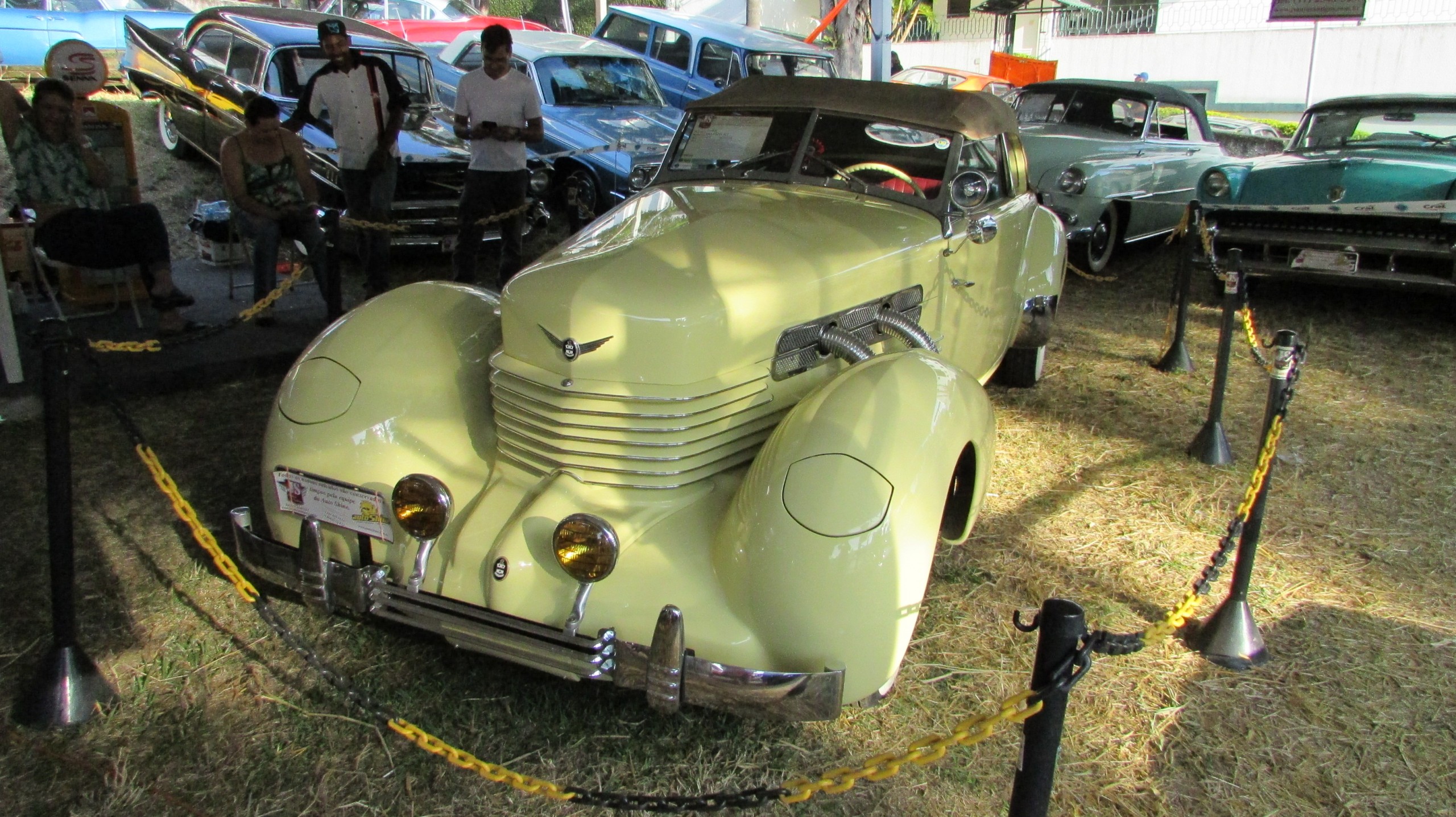 cord_phaeton_1937_para_venda_1.jpg
