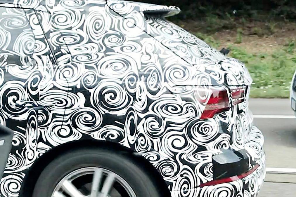 Audi Q3 2018 camuflado flagra 2