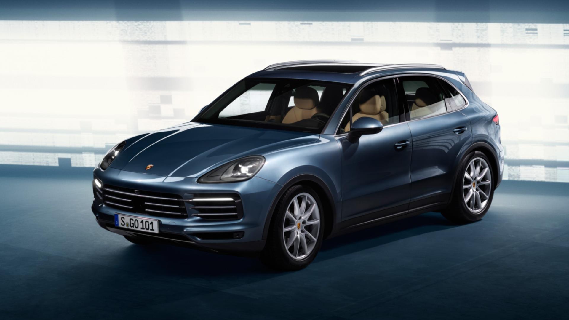 2018-porsche-cayenne-leaked-official-image_1.jpg