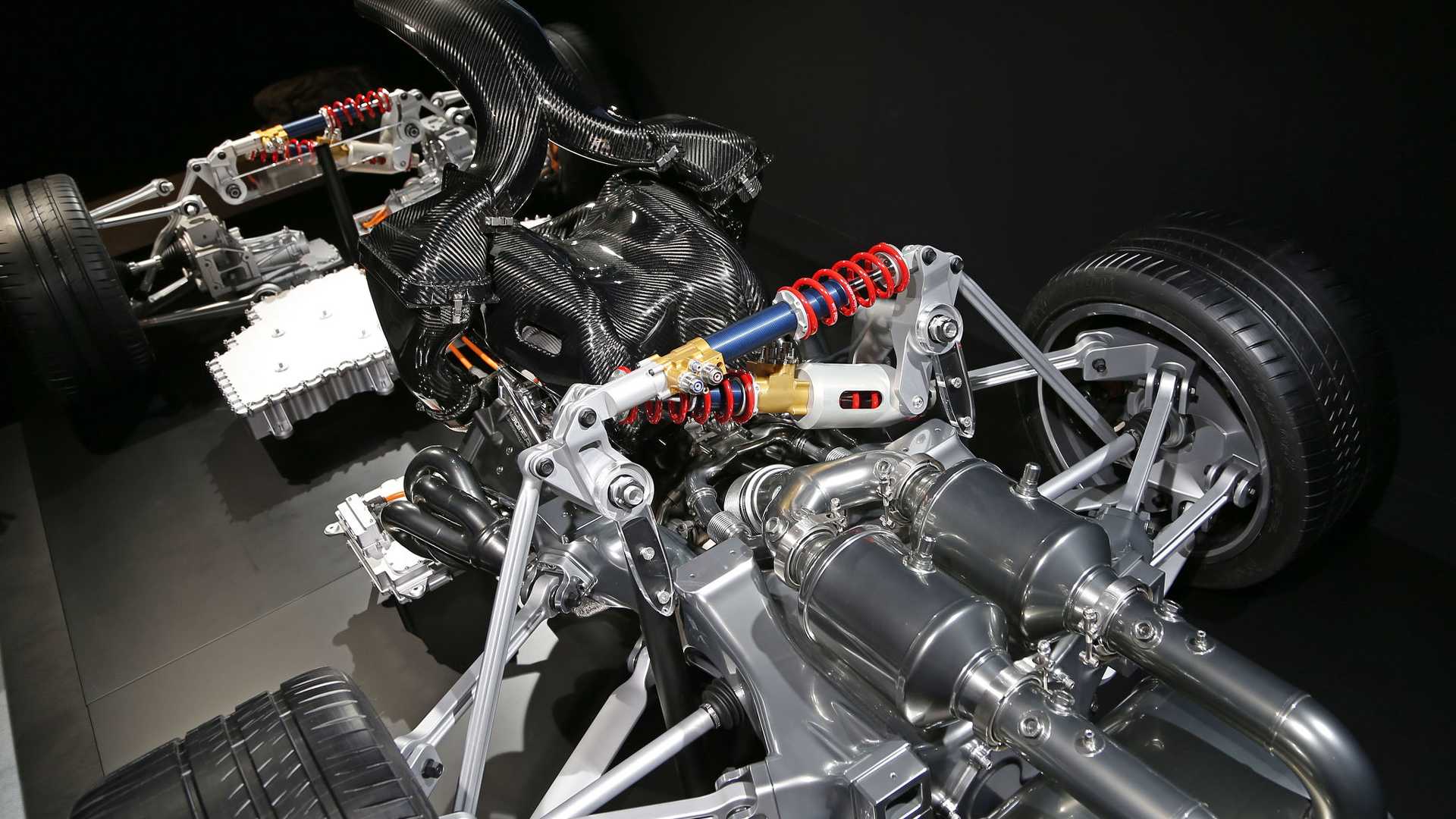 mercedes-amg-project-one-underpinnings_1.jpg