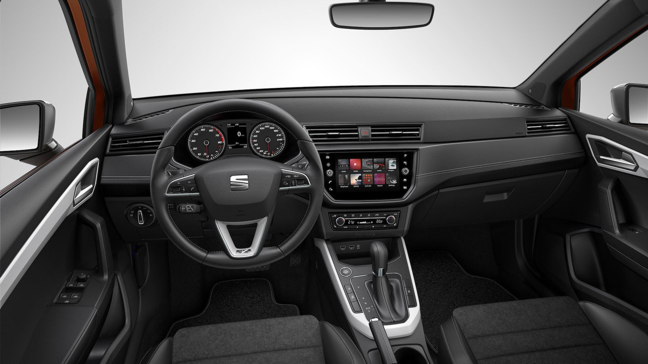 seat-arona-2017_7