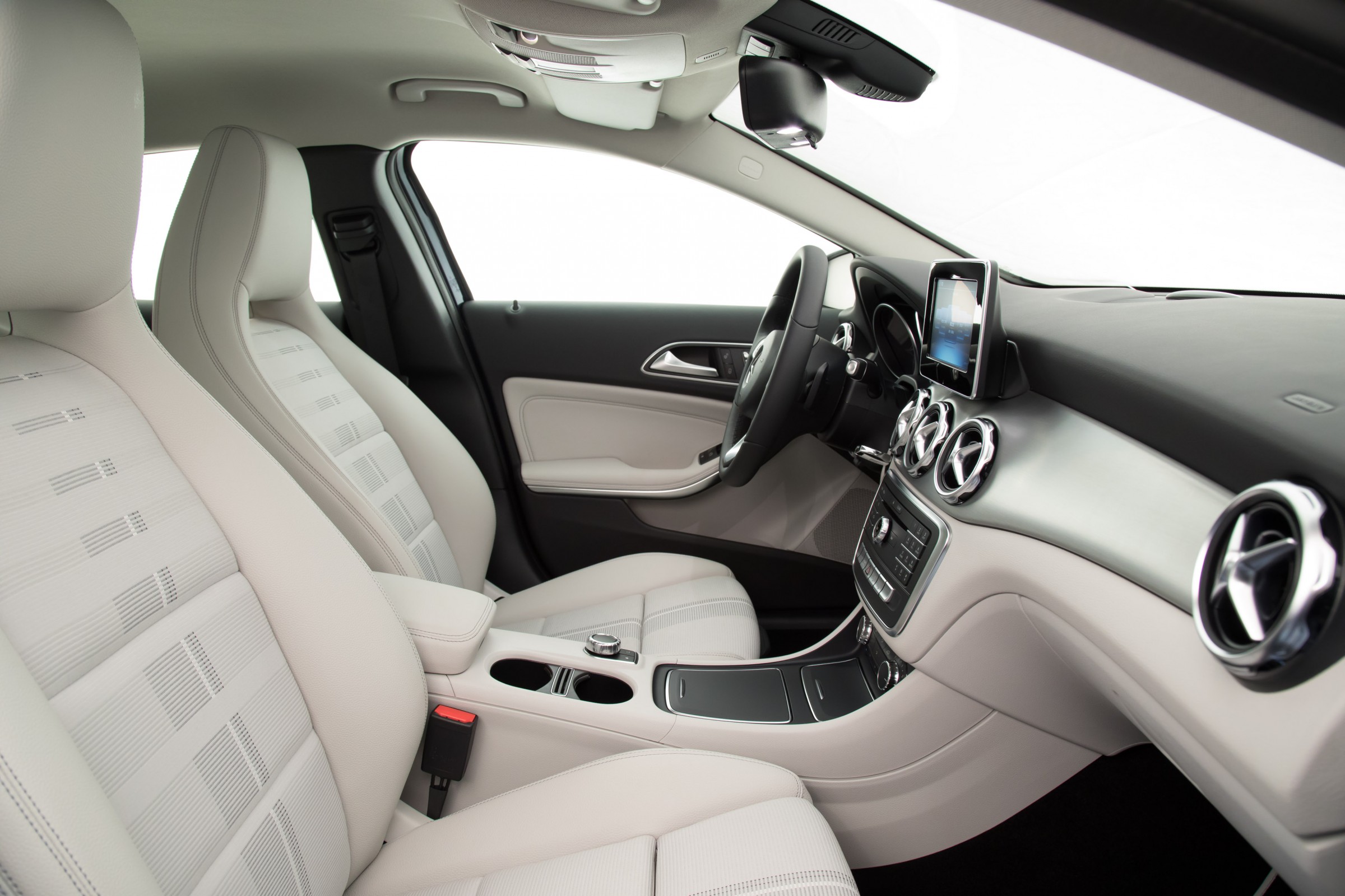 Mercedes-Benz GLA ff 200 Advance