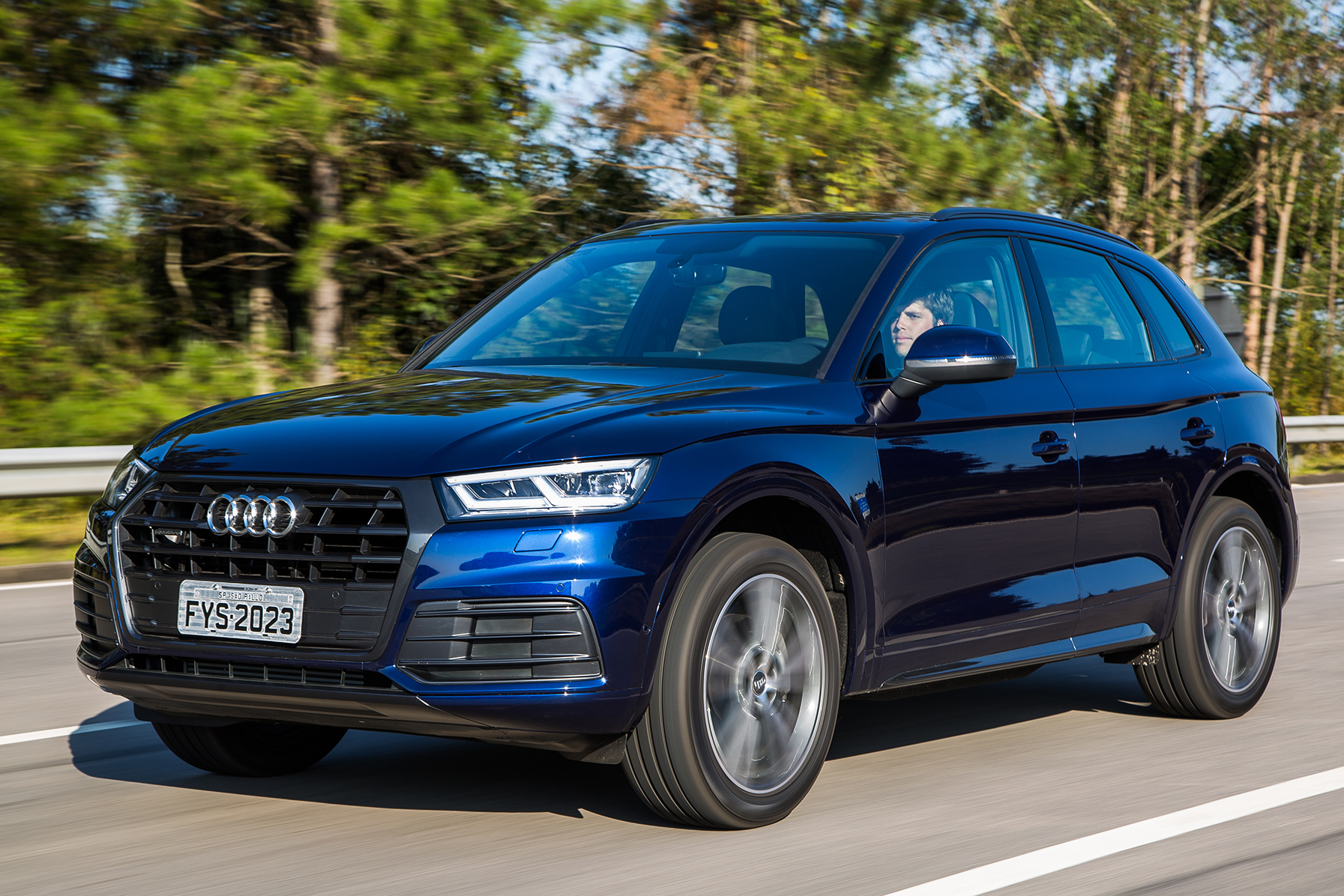 audi_q5_109.jpg