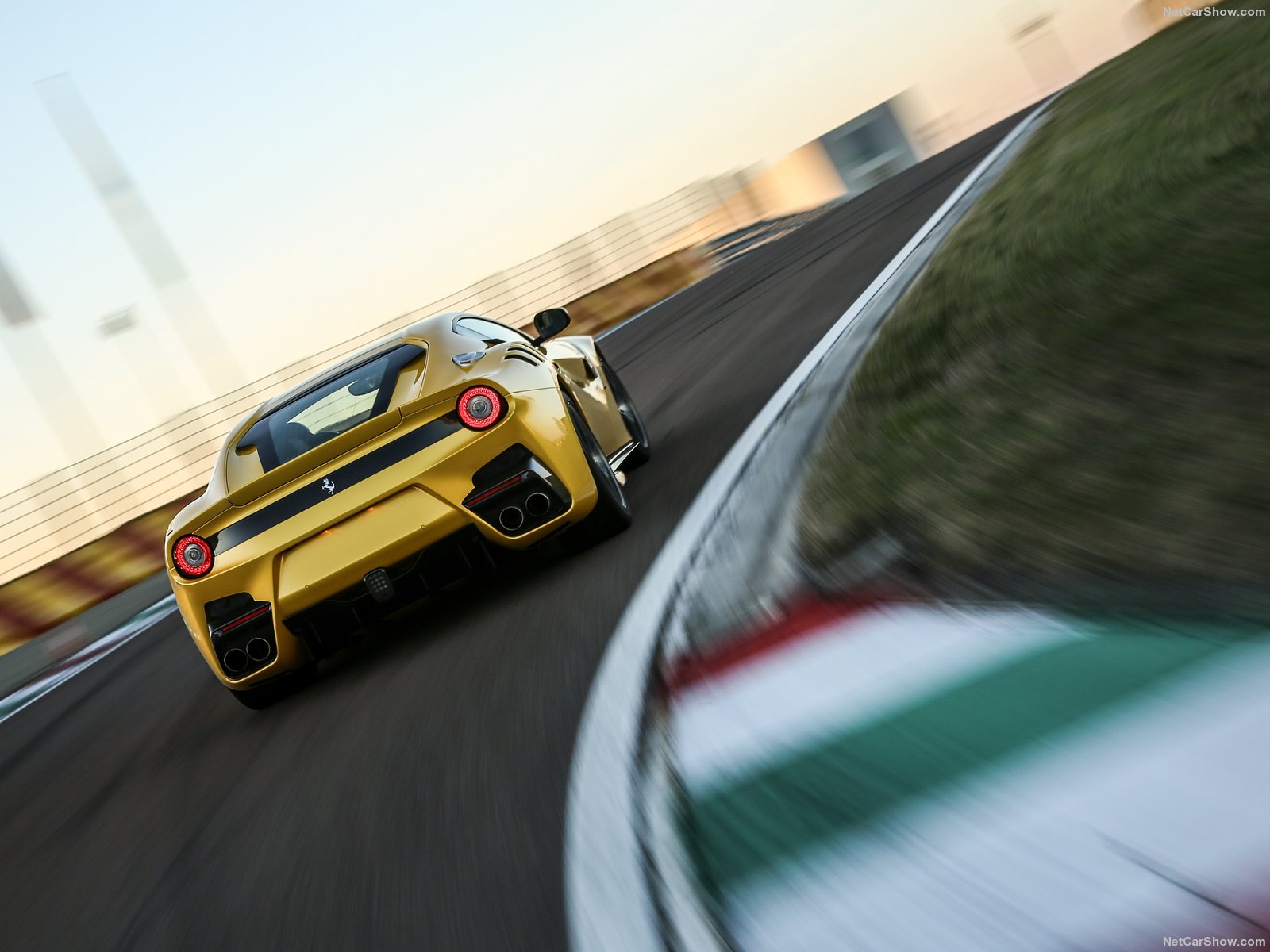 ferrari f12 tdf 2016