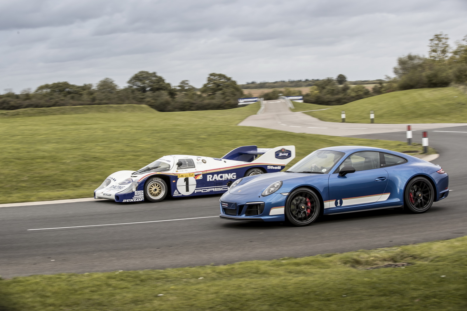 porsche 911 british legends