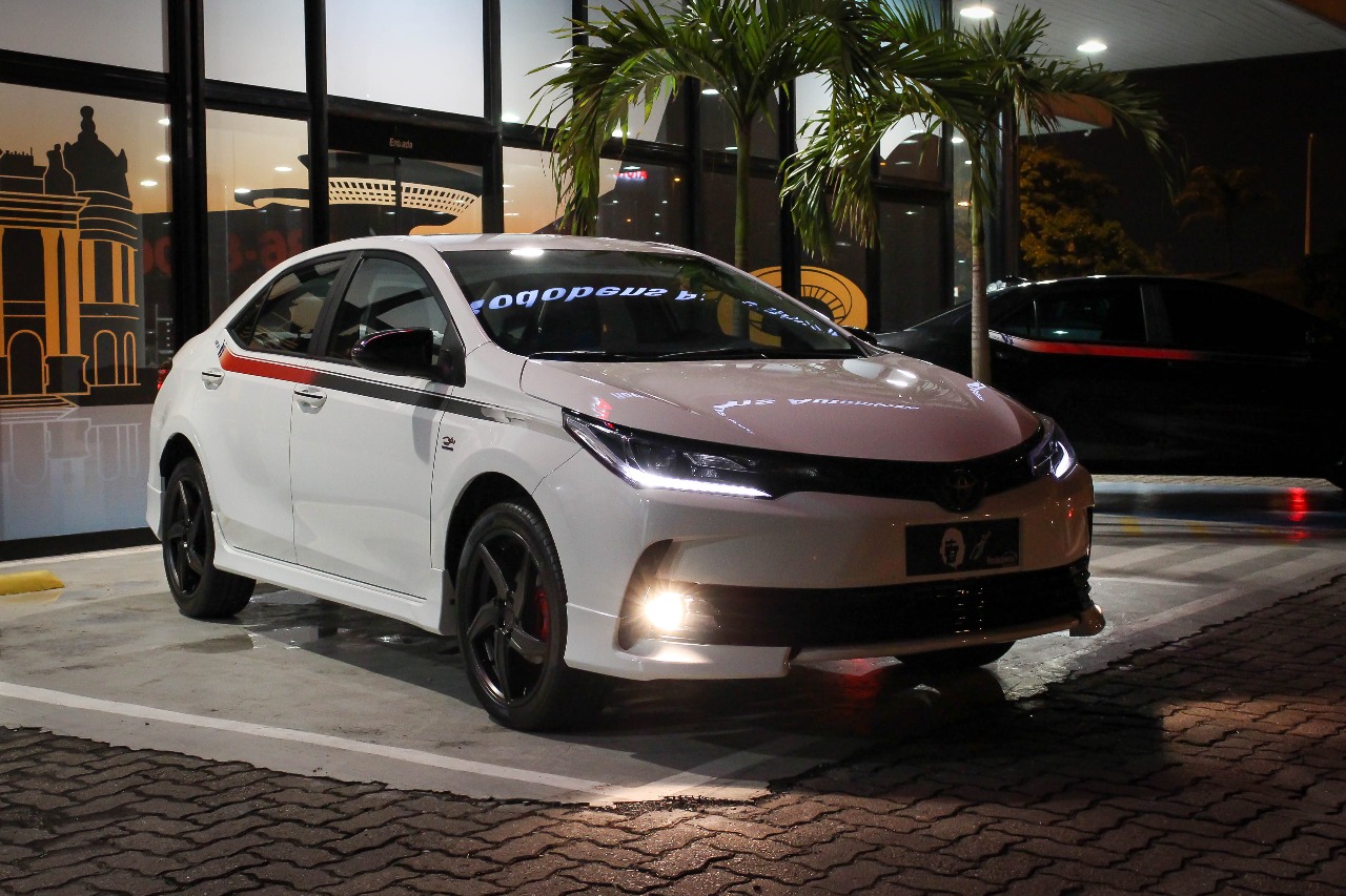 Toyota Corolla XRS Zico Limited Edition Robobens
