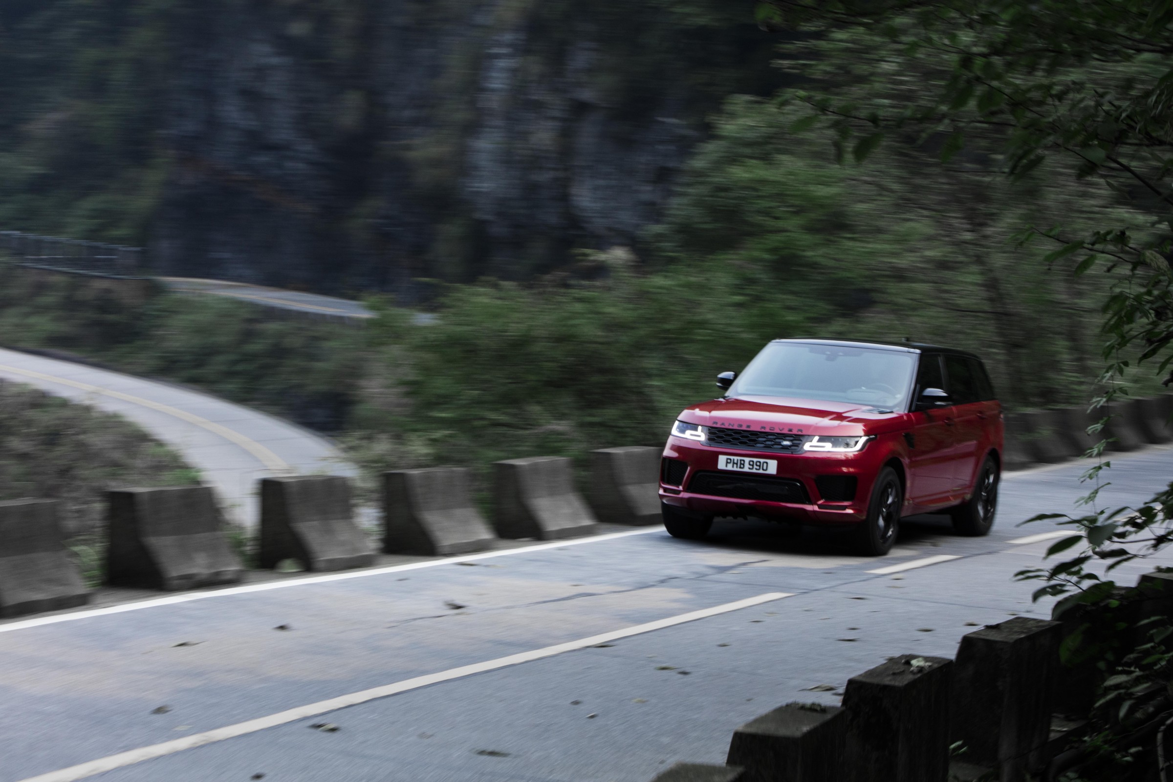 Land Rover Range Rover Sport PHEV híbrido plug-in China Heaven&#039;s Gate Recorde