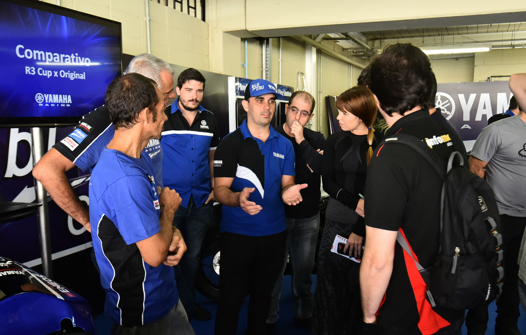  Chefe de equipe do Team PlayStation Yamaha Racing, Alan Douglas