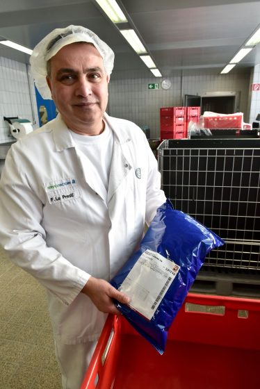 Salsicha currywurst fabricação própria Volkswagen Frankfurt 6,8 milhões de unidades em 2017 recorde