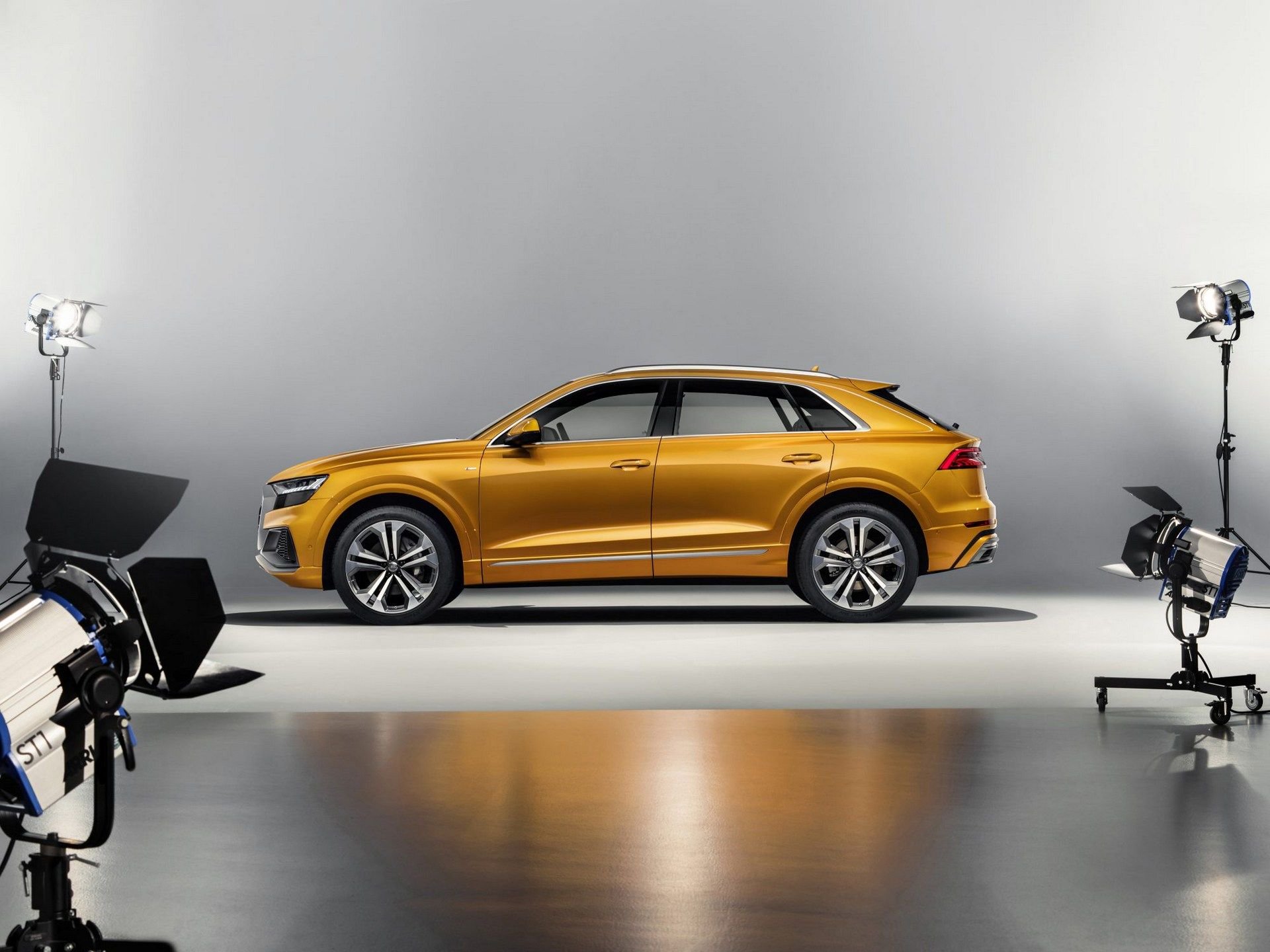 Audi Q8 3