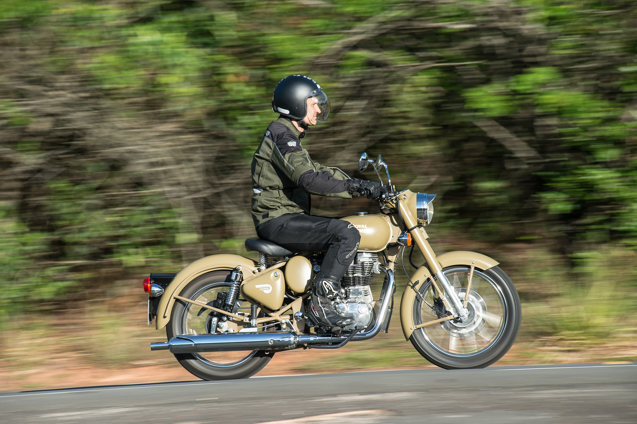 622mundomoto Re Classic Desert Storm 2