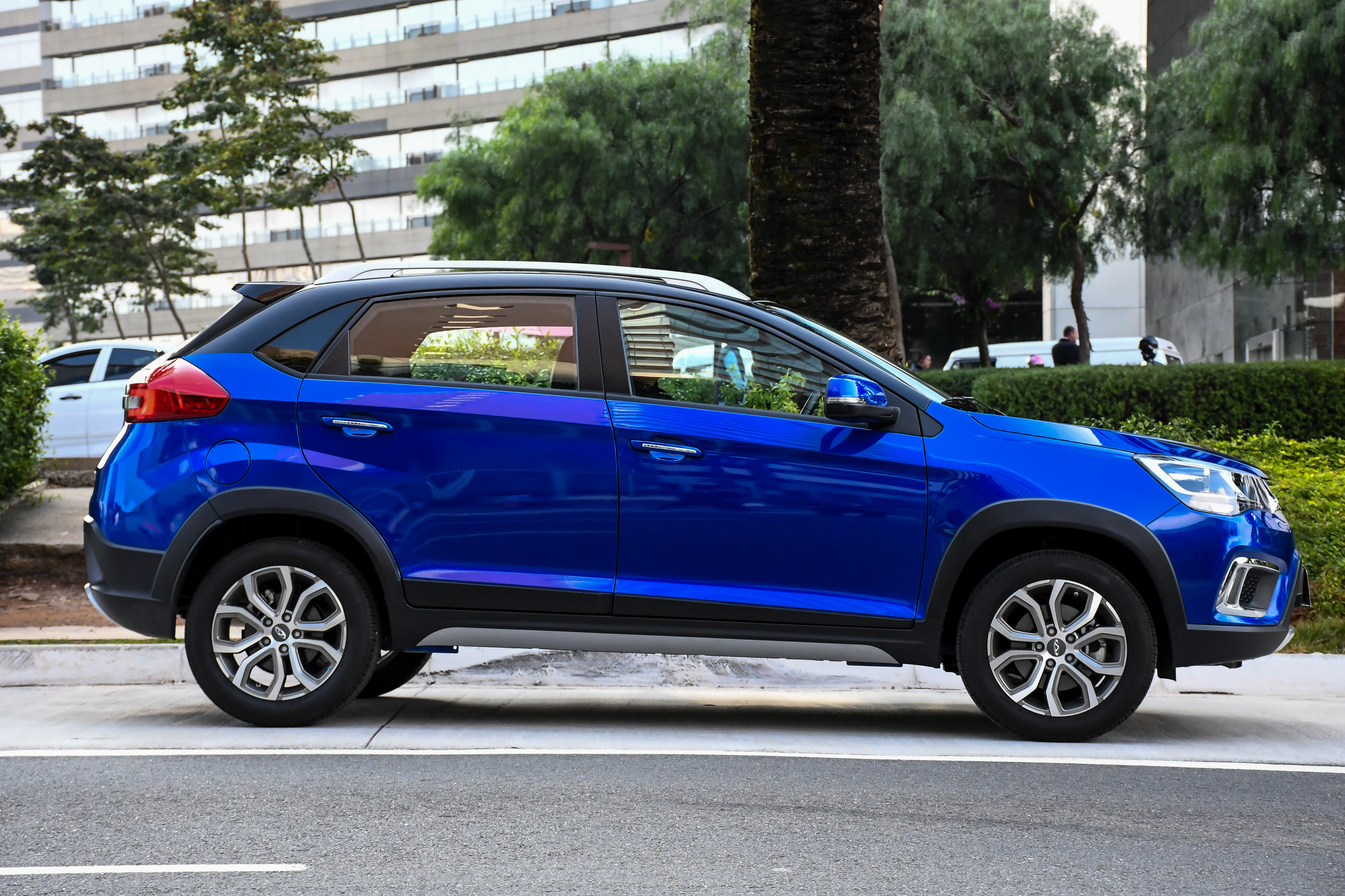  O Caoa Chery Tiggo 2 tem 4,20 m de comprimento