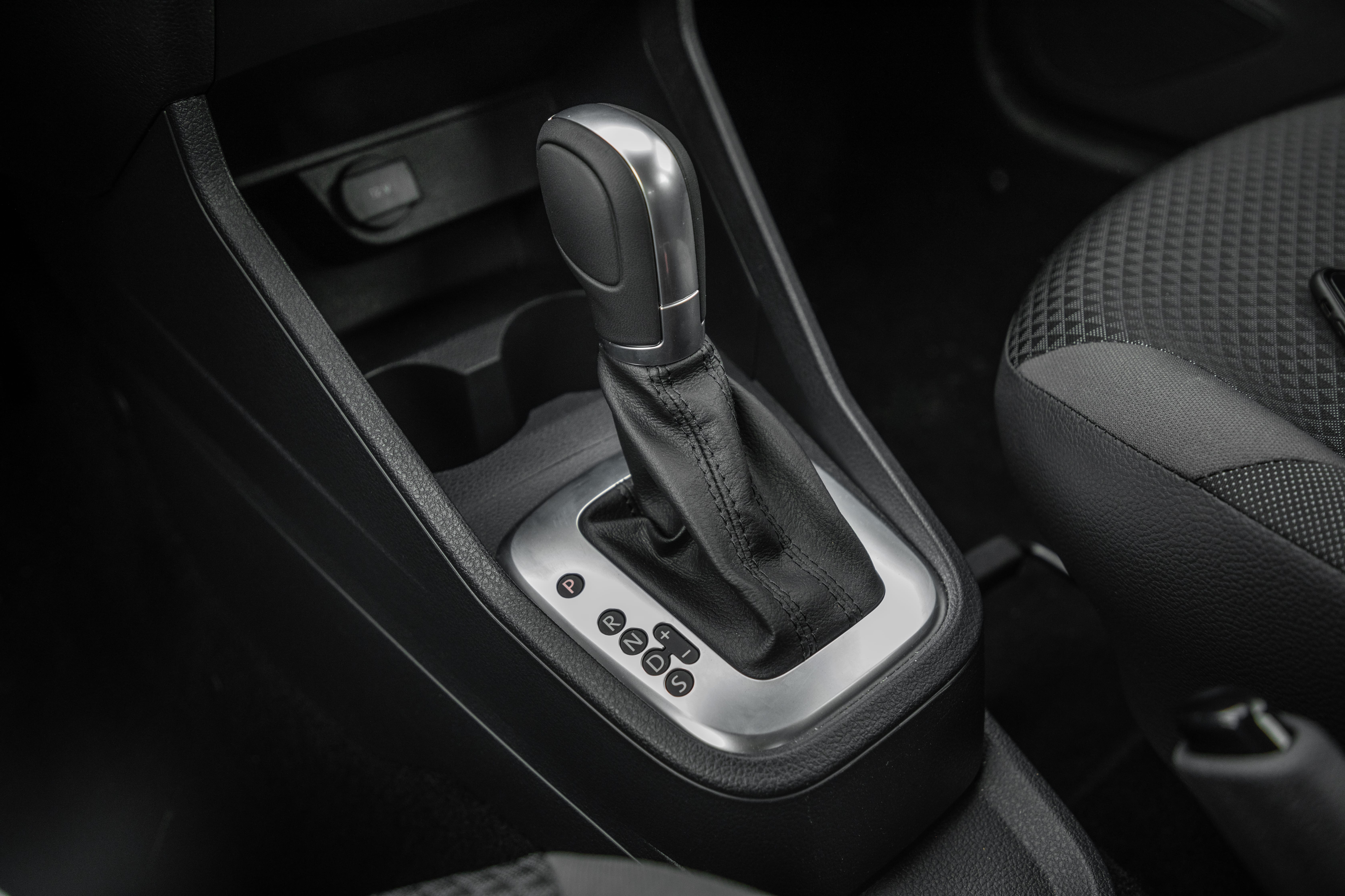 Volkswagen Gol 1.6 AT