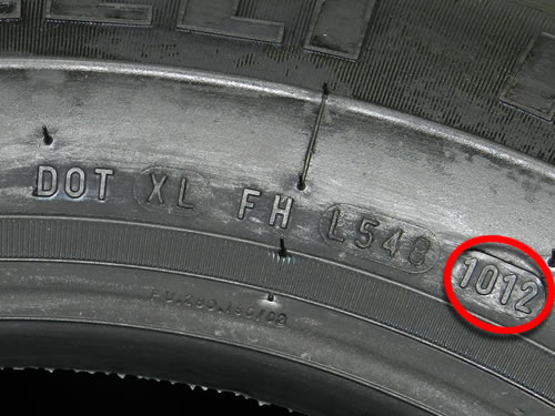 Código DOT é seguido de quatro números que apontam a data de fabricação