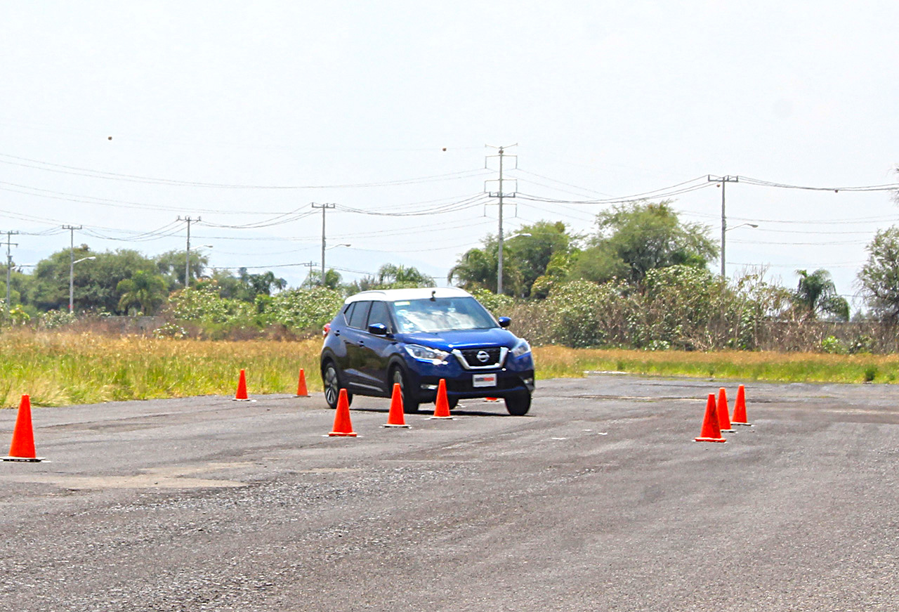 Nissan Kicks Testtec Alce 01