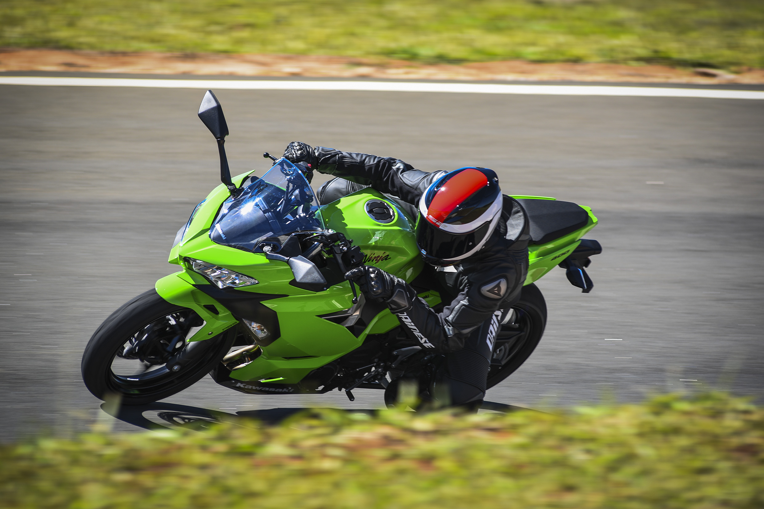  Kawasaki Ninja 400