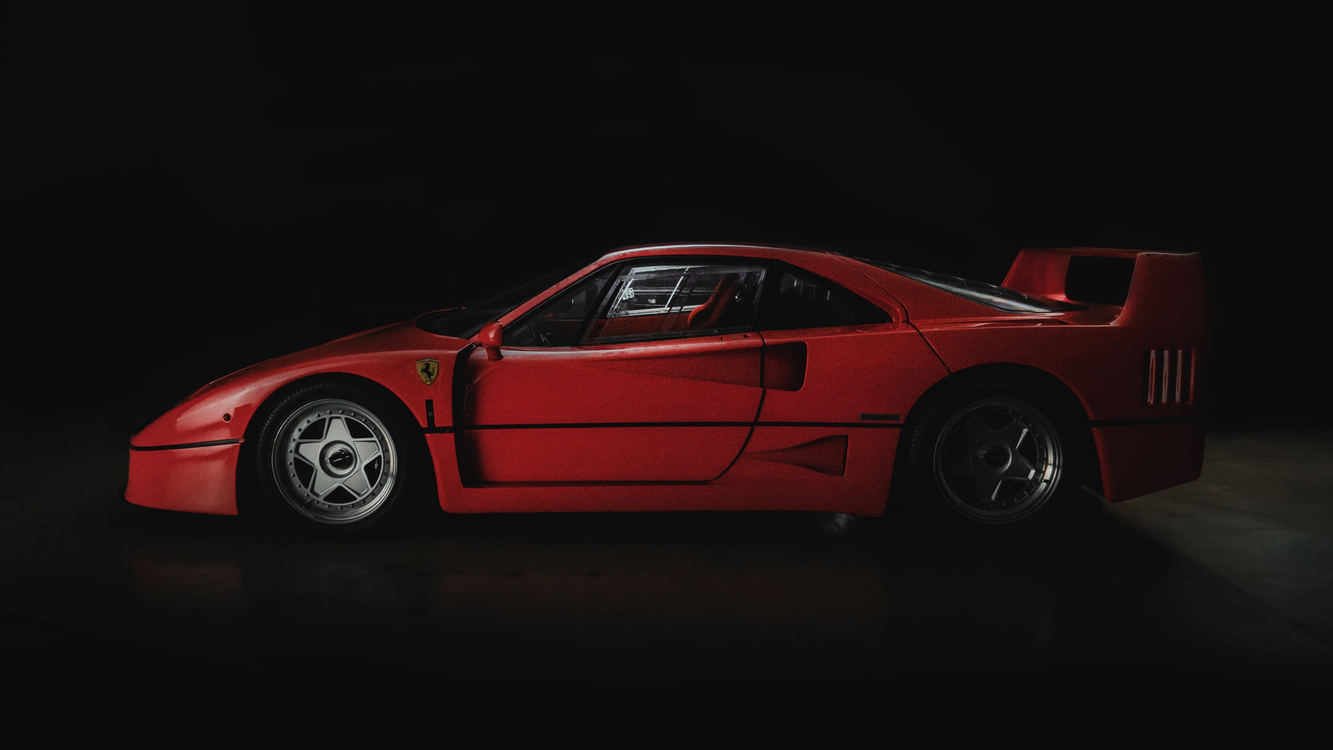  Ferrari F40