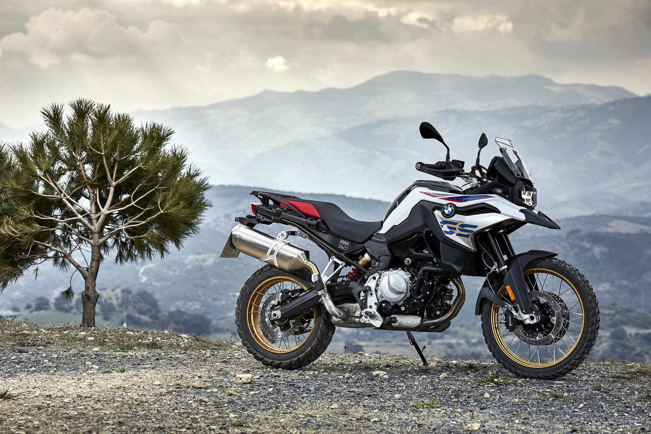  Nova dos "pés à cabeça", BMW F 850GS tem motor de dois cilindros e 853 cc, que produz 95 cv