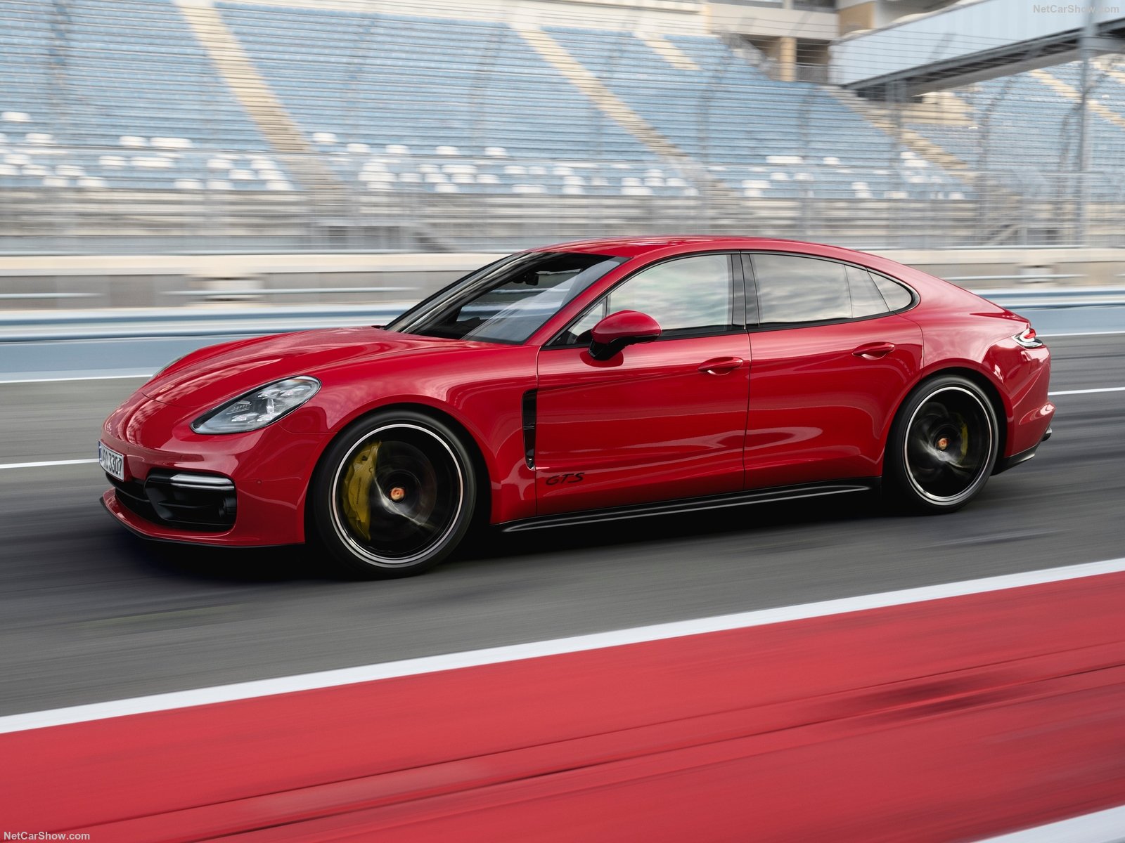 Porsche Panamera Gts 2019 1600 03