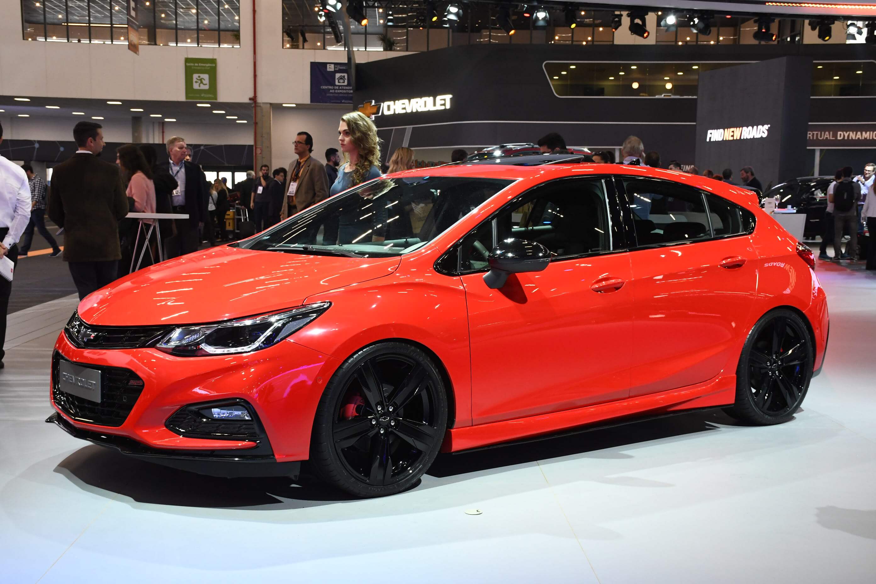  Chevrolet Cruze Sport6 SS é conceito de 300 cv de potência!