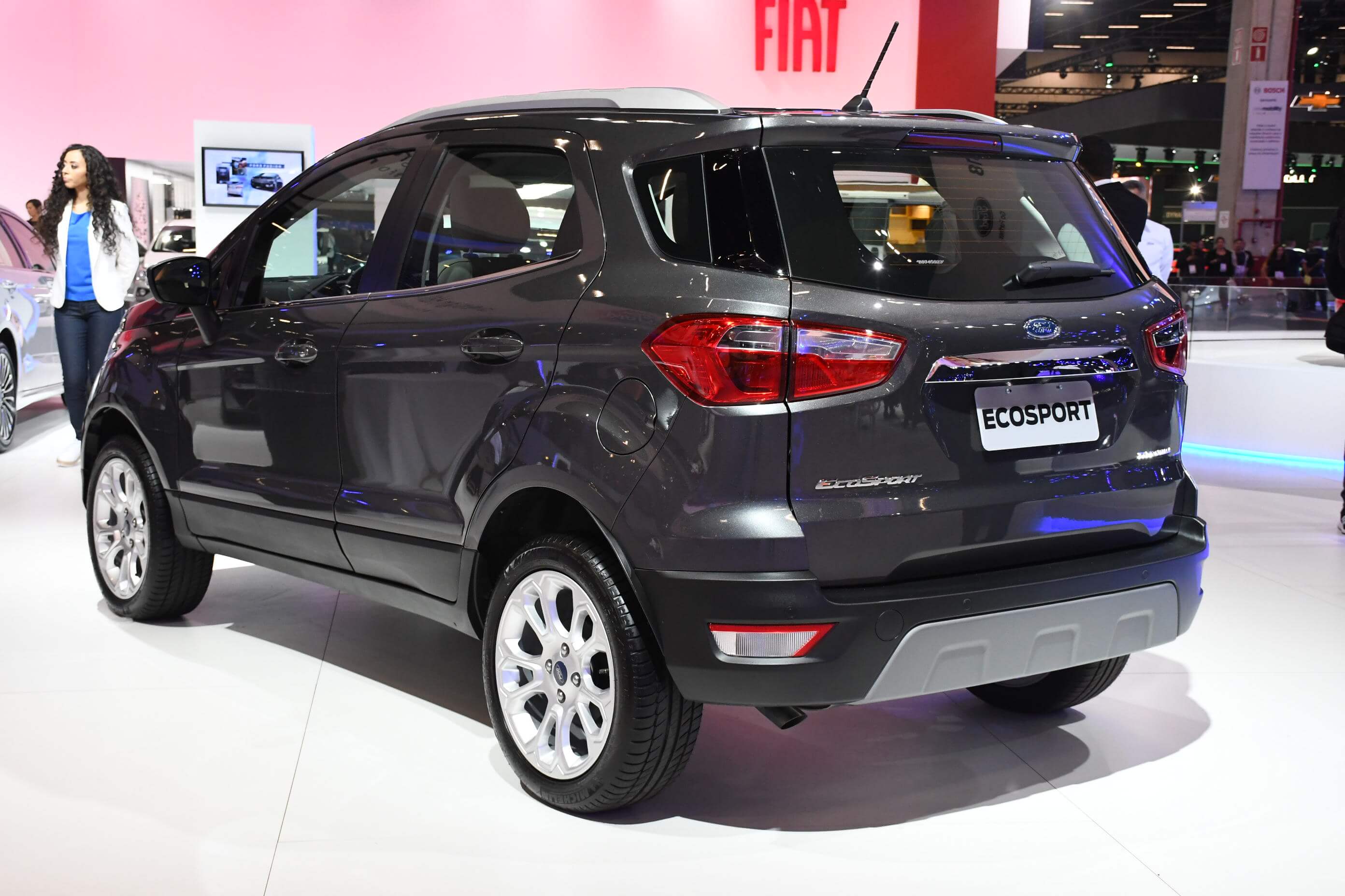  Par de amortecedores do EcoSport pode chegar a custar quase o dobro que a mesmo peça do Ka