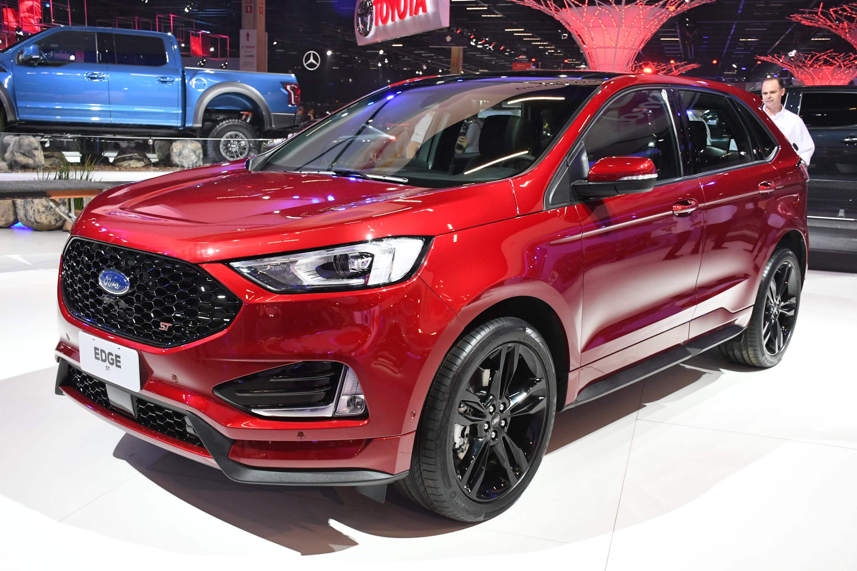  Ford Edge ST