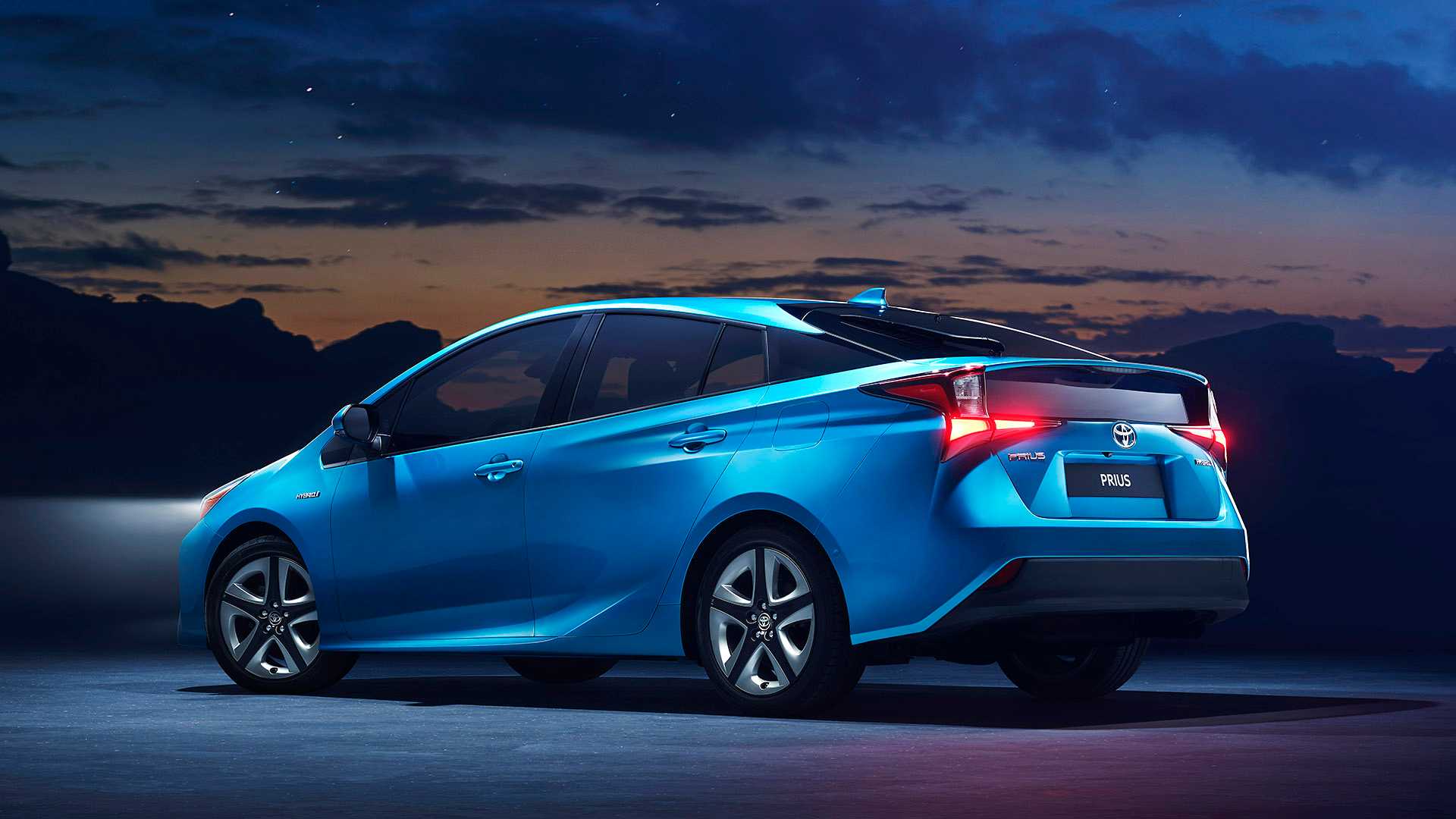  Toyota Prius 2019