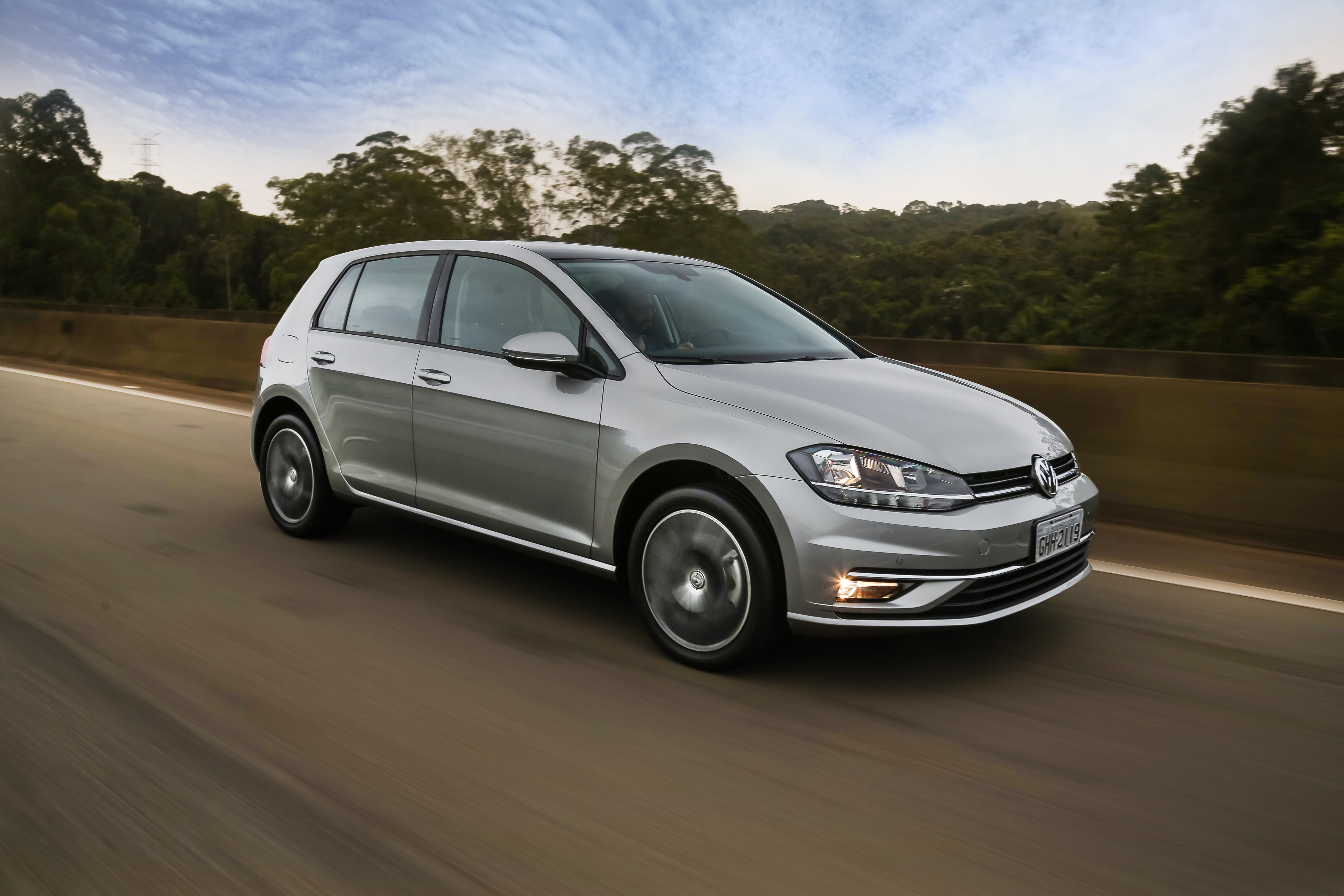 Volkswagen Golf Comfortline 3 Min