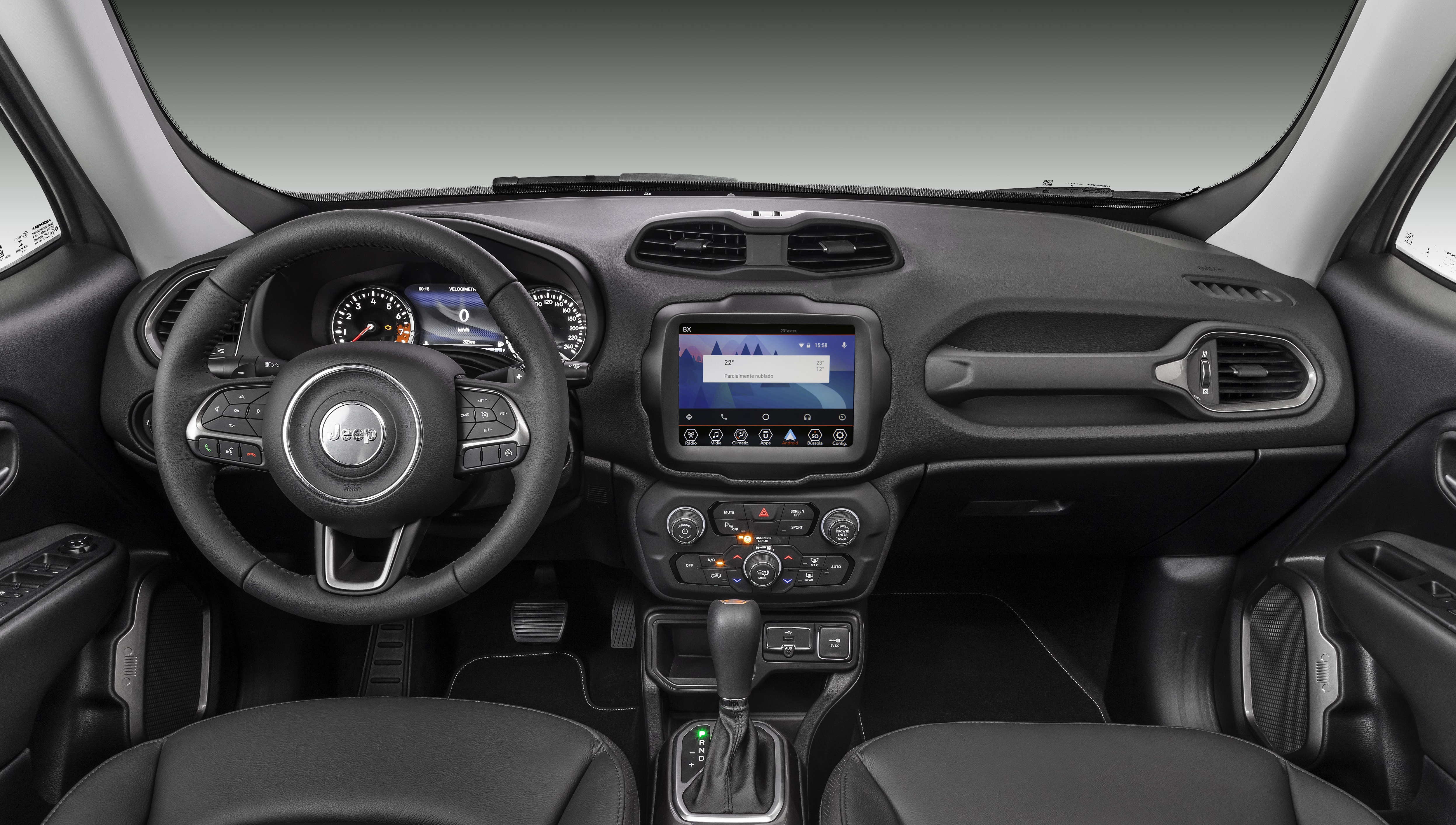  Jeep Renegade tem acabamento de qualidade, com peças bem encaixadas