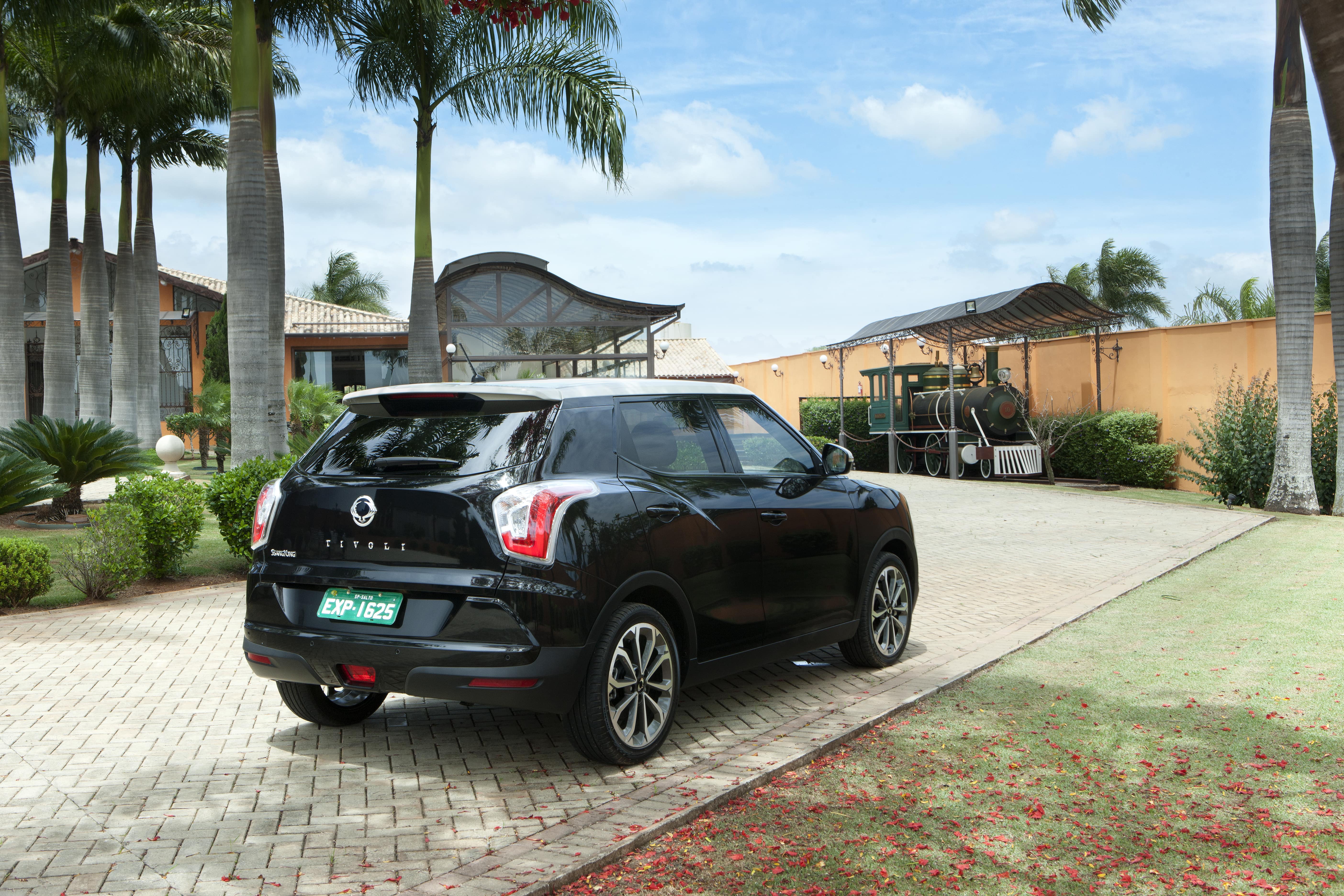 SsangYong Tivoli DLX