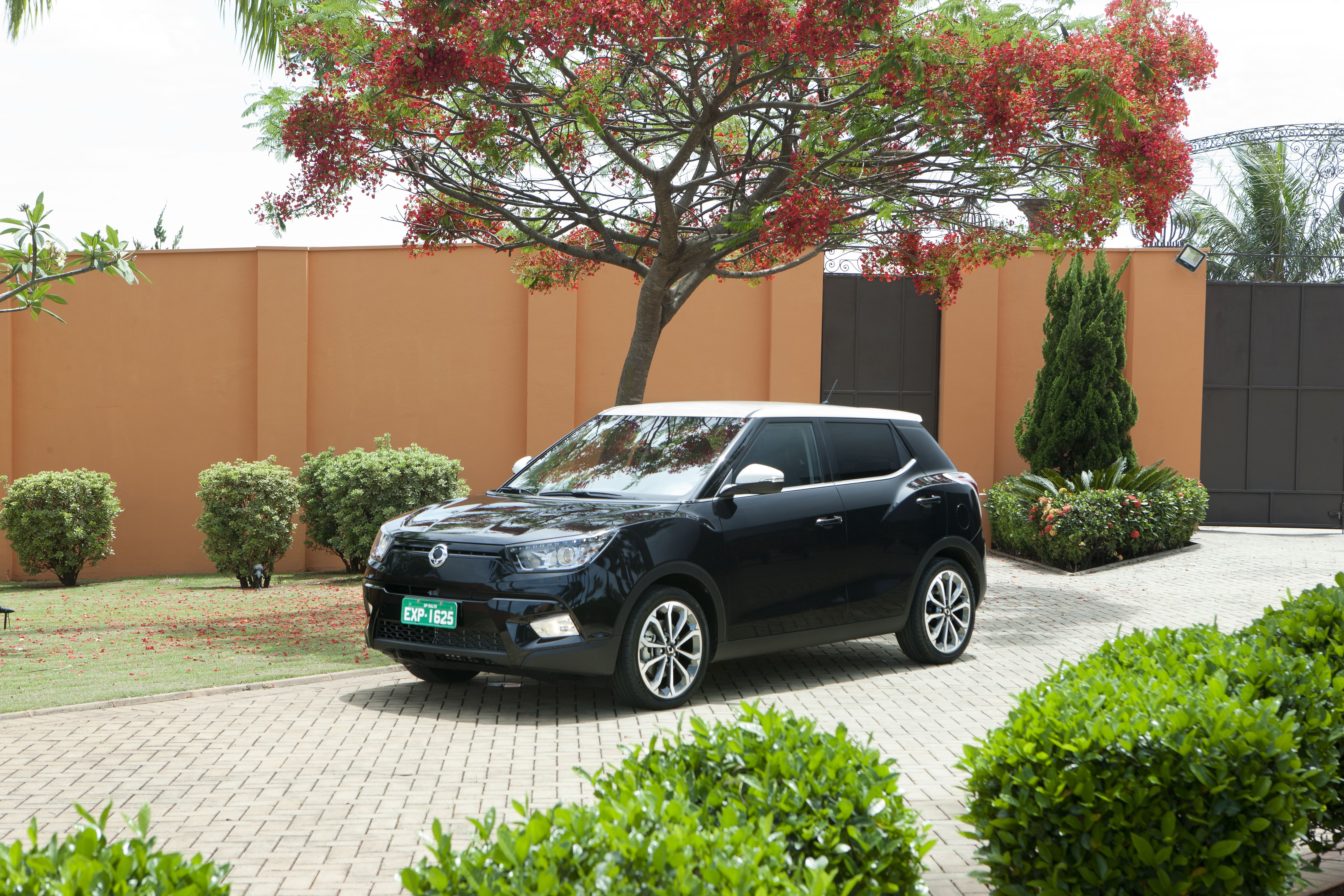 SsangYong Tivoli DLX