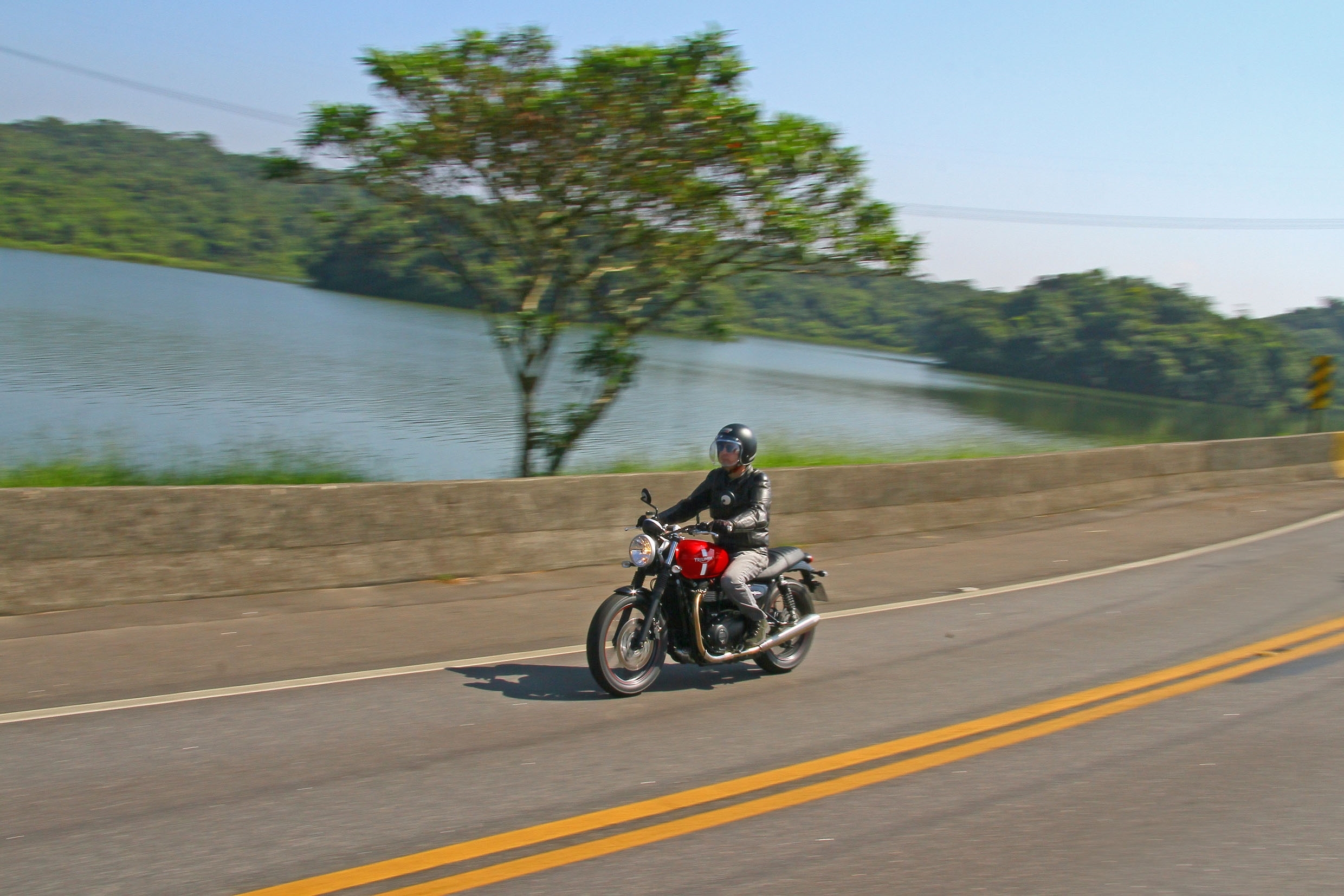 Quanto custa alugar uma moto para viajar? Confira dicas