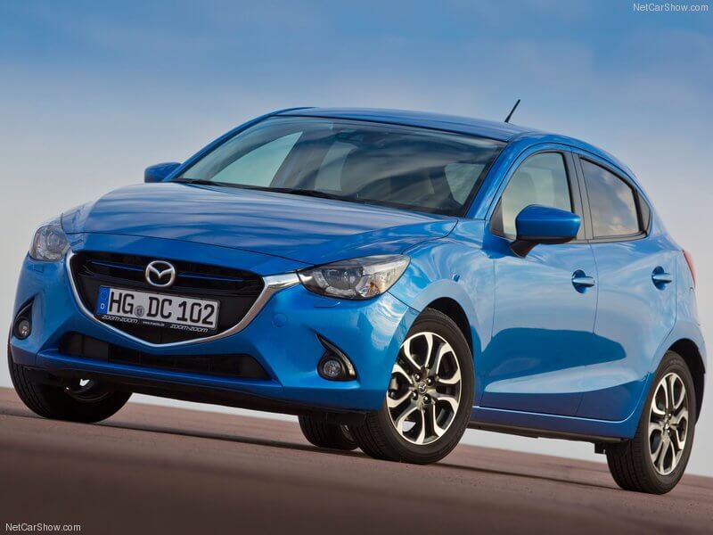 Mazda 2 2015 800 01