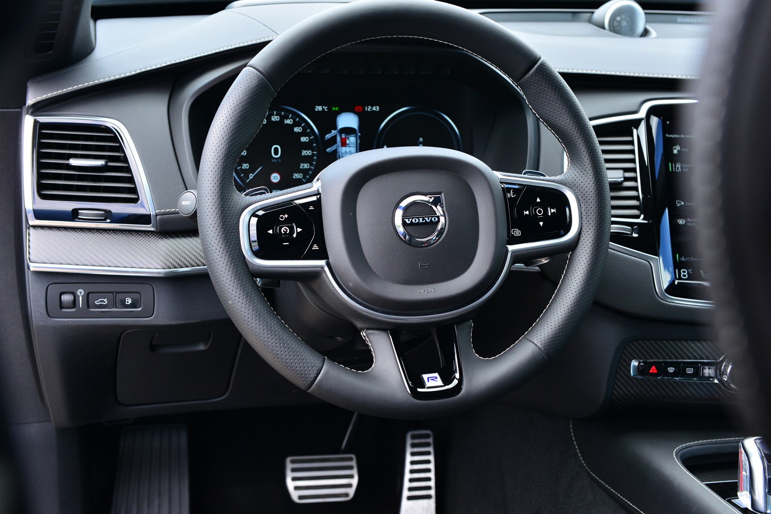  Volante multifuncional do XC90