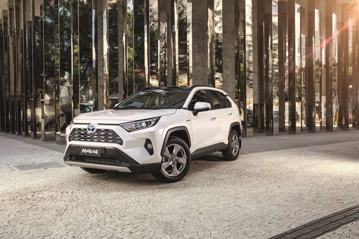  Toyota RAV4 Hybrid