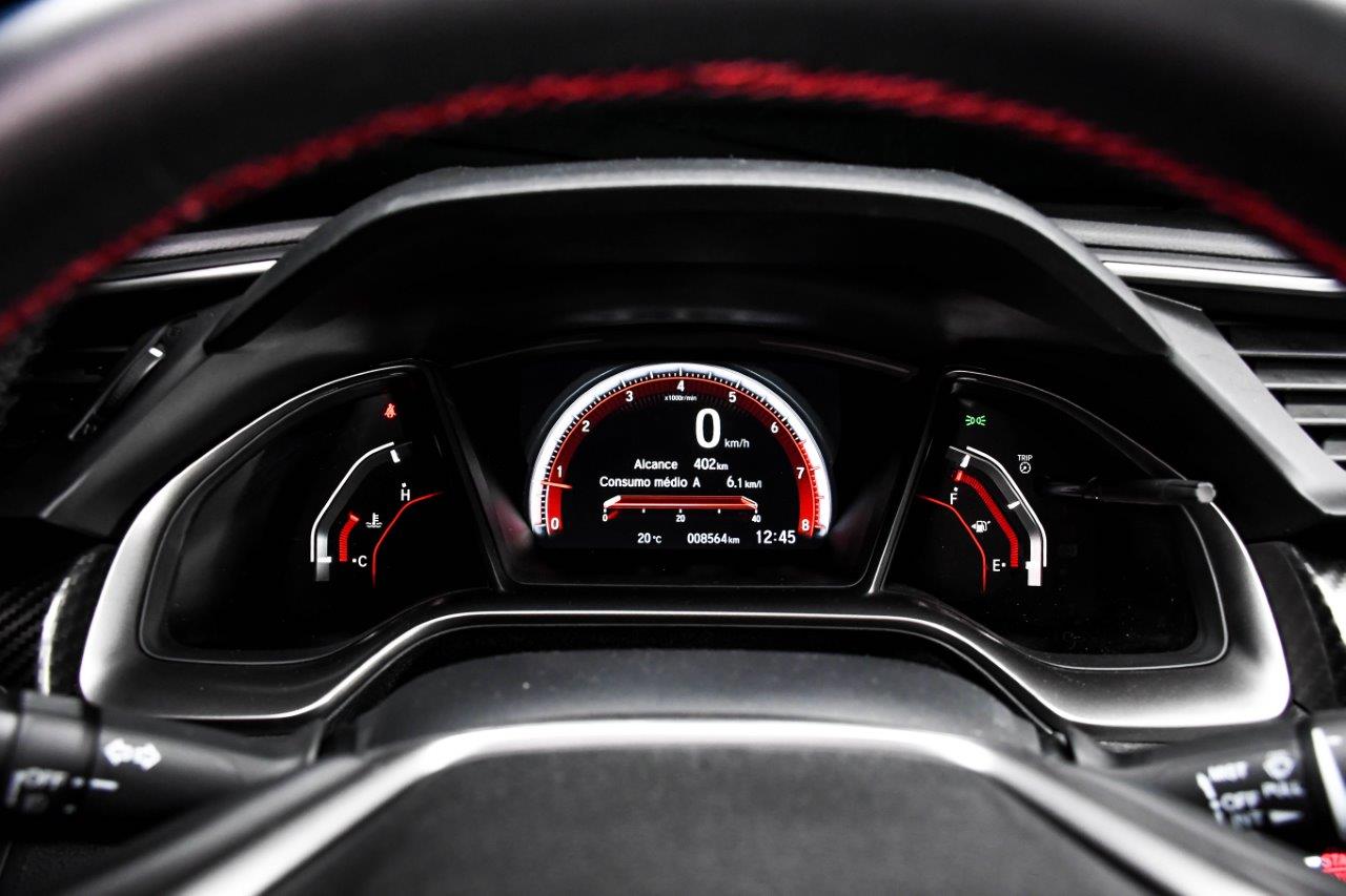 Comparativo: Honda Civic Si x Volkswagen Golf GTI