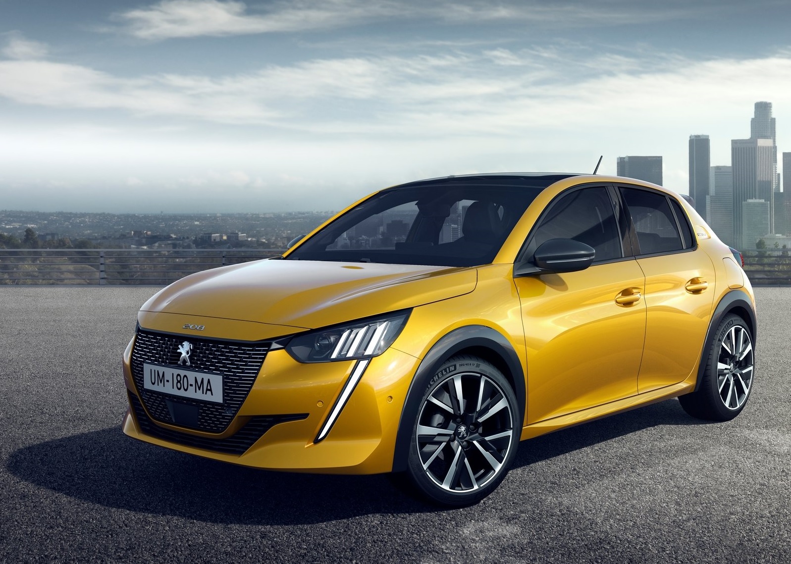 Peugeot 208 2020 1600 01