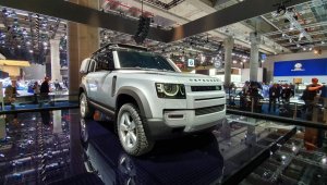 Land Rover Defender 2020