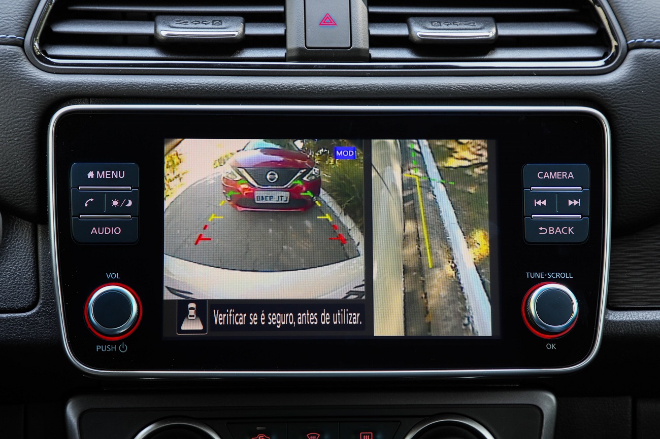 Nissan Leaf 2020 Multimídia 11 Min