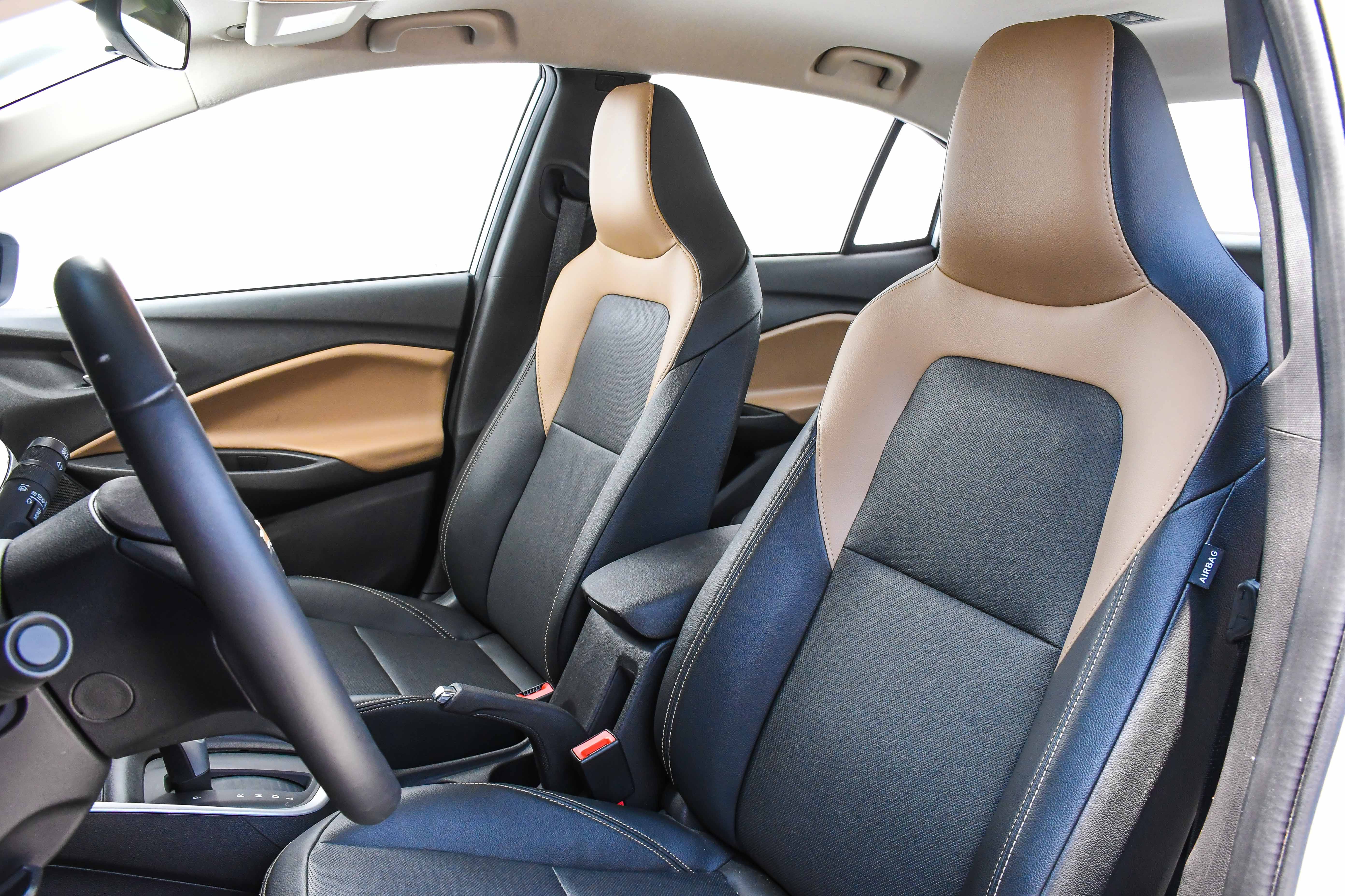 Chevrolet Onix Plus Premier 2020 como limpar banco do carro