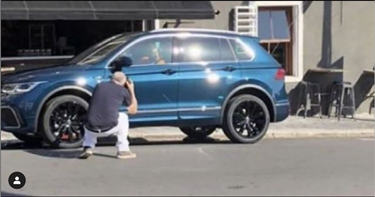  Tiguan foi flagrado durante gravação de imagens comerciais no México, onde é fabricado