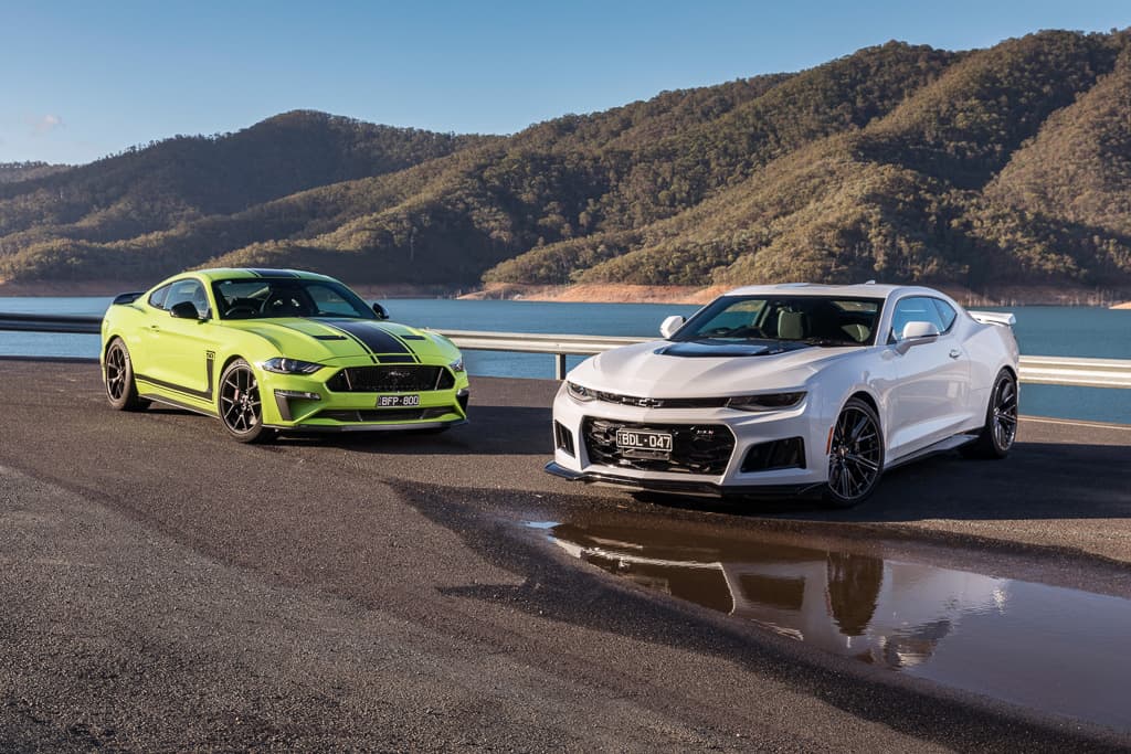 Camaro x Mustang o duelo dos muscle cars