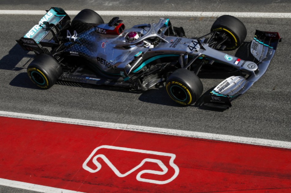 Mercedes W11 em testes no Autódromo de Barcelona F1 2020
