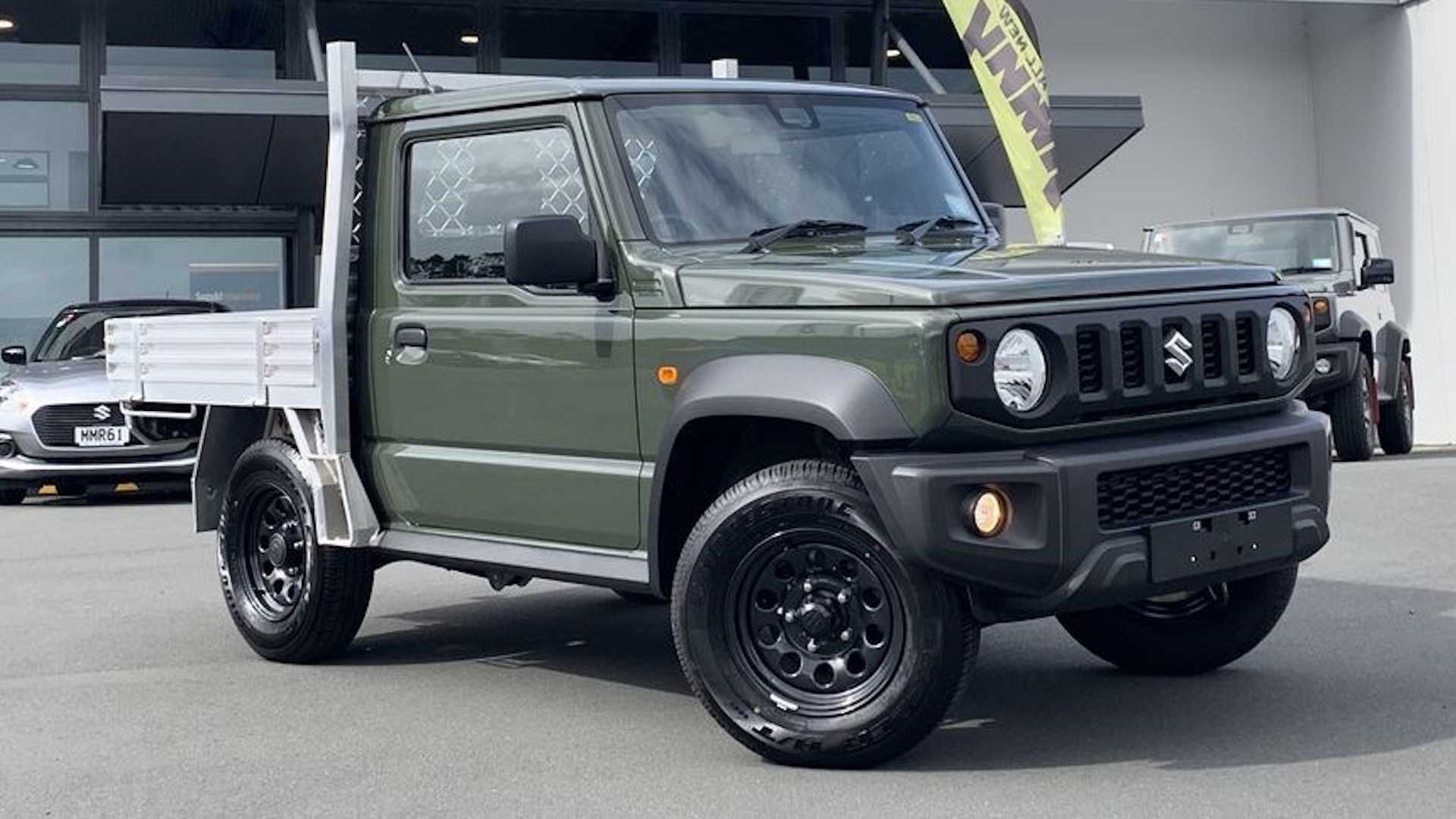 Suzuki jimny 4 поколения