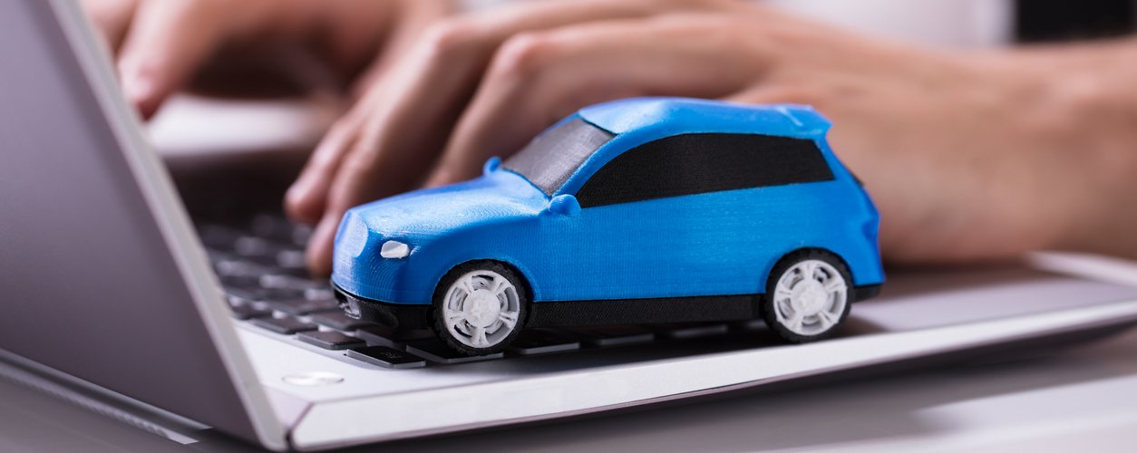 Comparador de carros Webmotors: segurança na compra de veículos
