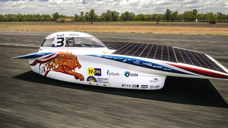  Os carros movidos a energia solar da corrida australiana são, digamos, nada atraentes visualmente