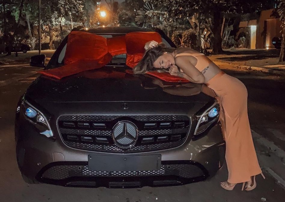 Gabi Brandt e seu Mercedes-Benz GLA