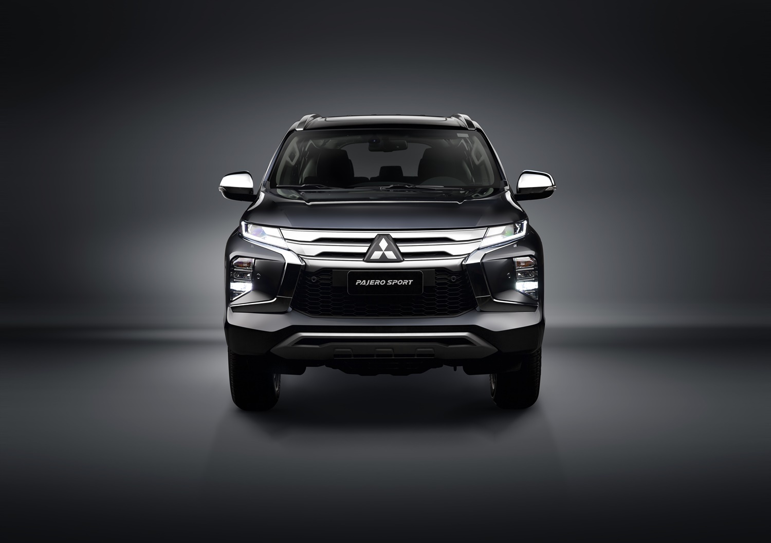 22 Mitsubishi Pajero Sport 2021