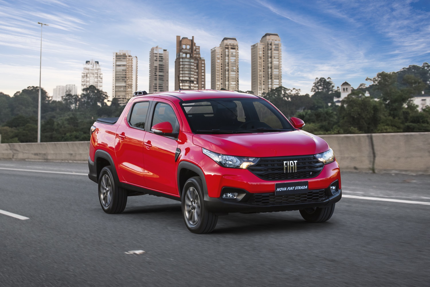 Fiat Strada Freedom CD 2021